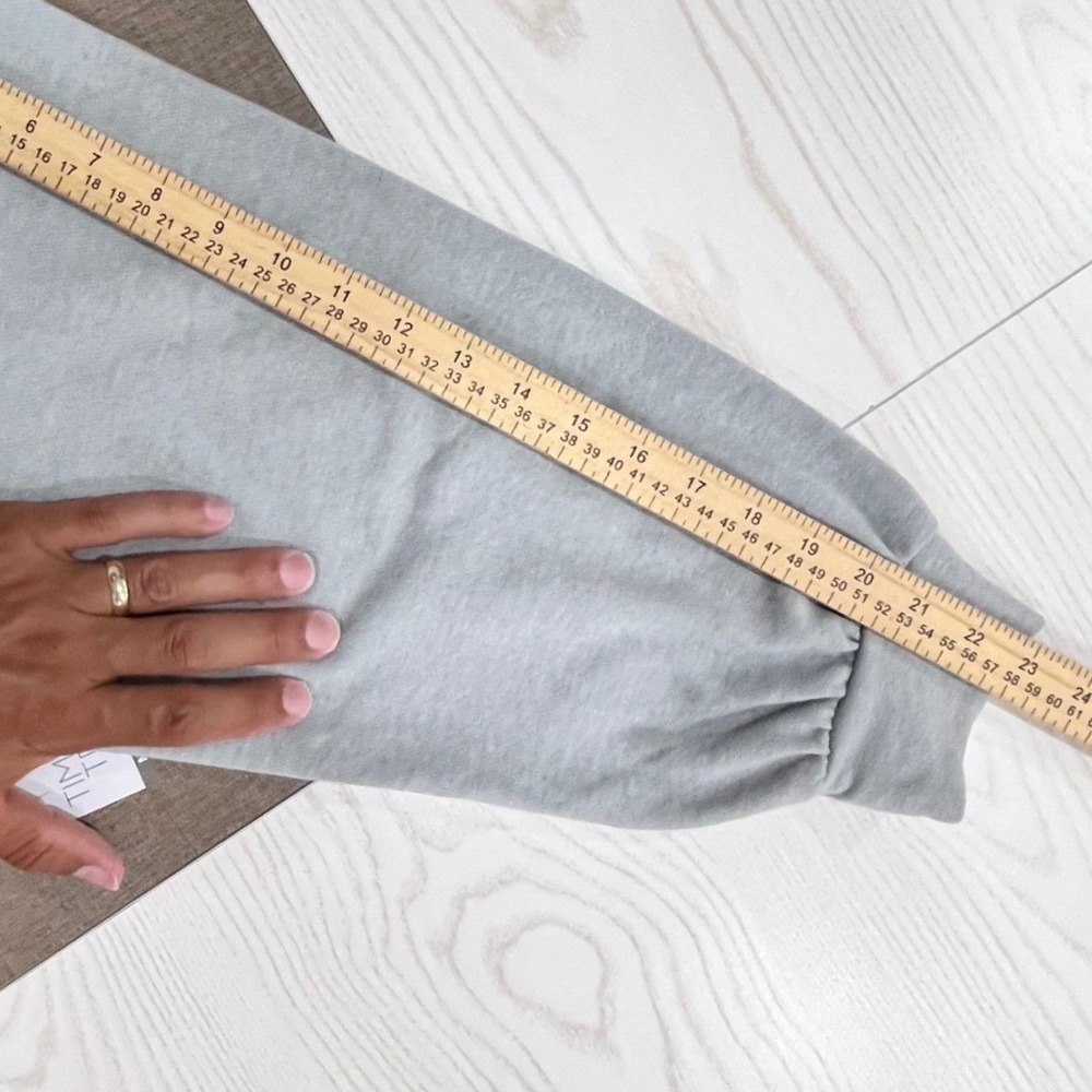 Grey Maternity Sweatshirt Dress Womens XL Minimalist Fall Casual Athleisure NEW - Picture 8 of 9